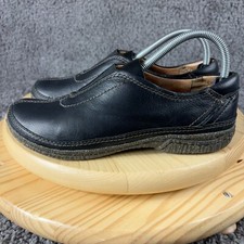 Clarks Artisan Shoe Womens Size 8 Black Leather Slip On Loafer Casual Comfort