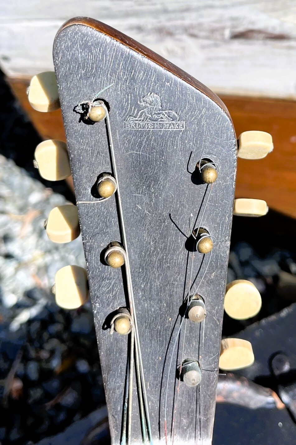 Picture 4 of 24