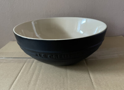 Le Creuset Deep Matt Black Stoneware 20cm Serving Bowl | eBay