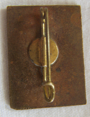 BG9326 - INSIGNE Badge Federation Des Musiques Du Nord Et Du