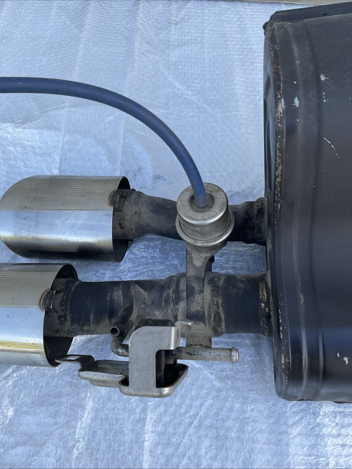 14-17 MASERATI QUATTROPORTE 3.0L REAR LEFT SIDE EXHAUST MUFFLER & TIP OEM 19K