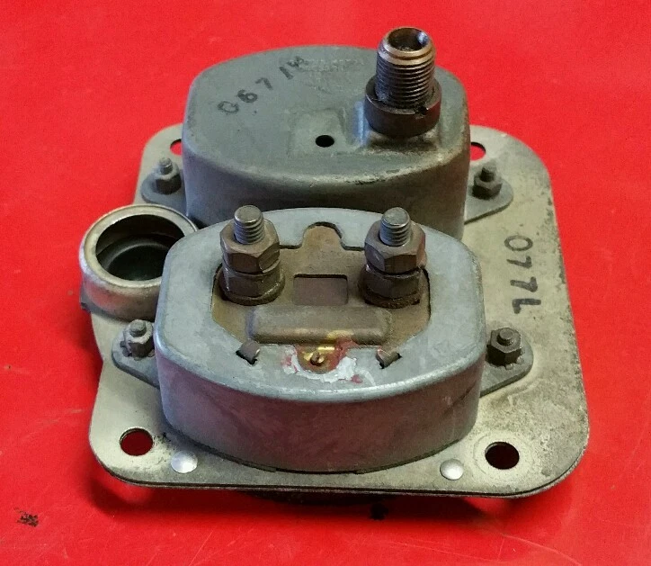 MG MAGNETTE LUCAS AMP OIL GAUGE COMBO IM2101/02 — 第 3/4 张图片