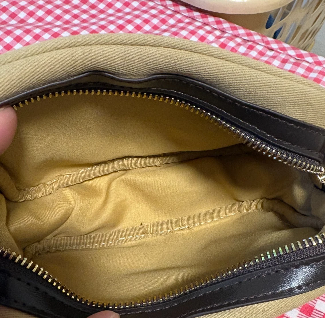 Filson x Alaska Airlines Empty Khaki Amenity Kit Bag