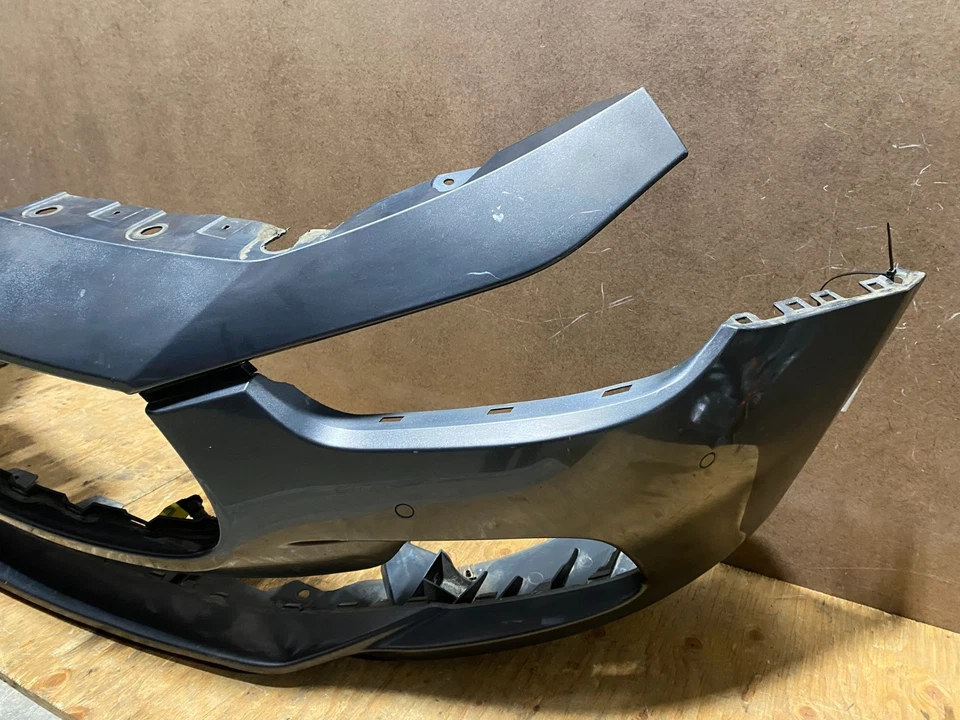 2014 to 2017 Maserati Ghibli Front Bumper Cover OEM U0004 PS - Image 3 of 4