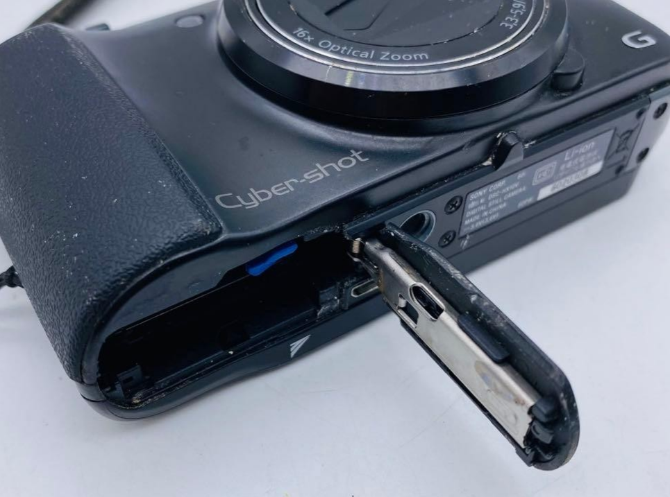 Sony Cyber Shot DSC-HX10V 18.2MP 16x Optical Zoom | Black | 3 in