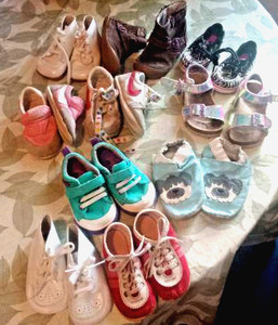 Lot of 10 pair Baby/toddler Shoes pre-owned Nike, vintage, leather designer 