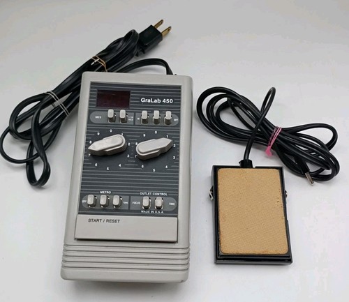 GraLab 450 Darkroom Timer w/ GraLab Foot Switch 560 Dimco-Gray Photography