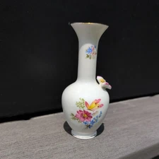 Vintage Taiwan Porcelain Bud Vase Butterfly And Flower Design