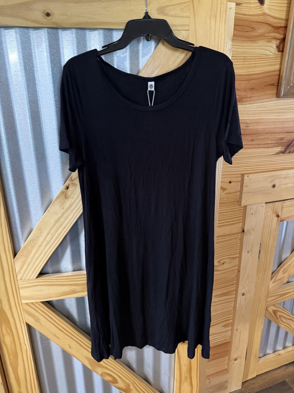 New Black Rayon Shift Dress With Pockets. Size Large