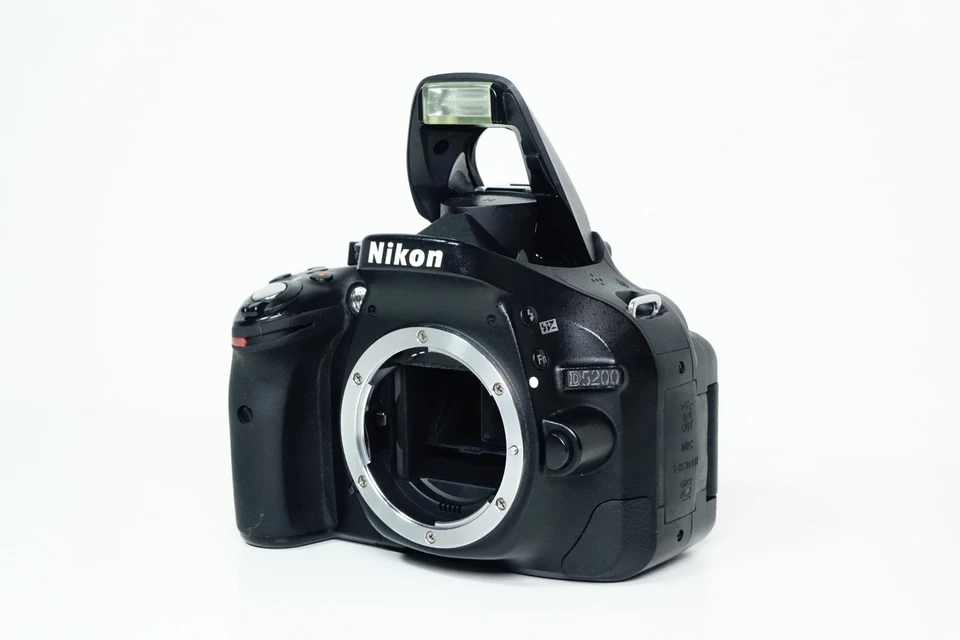 Nikon D5200, foto 1 di 5