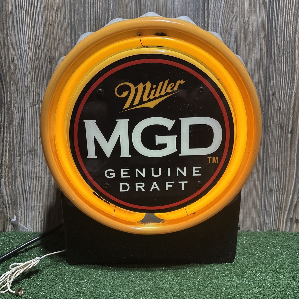 期間限定値下げ‼️Miller MGD Genuine Draft ネオンライト Miller Genuine Draft MGD Beer Neon Light Up Sign Man Cave Vintage