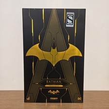 Hot Toys VGM 37 Batman Arkham Knight (Prestige Suits Version) 1/6 Action Figure