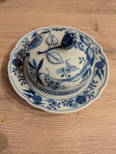 Schöne runde Porzellan Butterglocke Butterdose Zwiebelmuster von Hutschenreuther