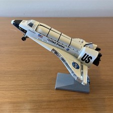 NASA Space Shuttle Discovery Spaceplane with Stand, GR LED Lighting