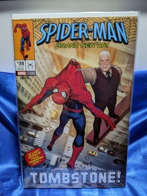 Amazing Spider-Man #35 David Nakayama Spider-Man: Brand New Day Variant