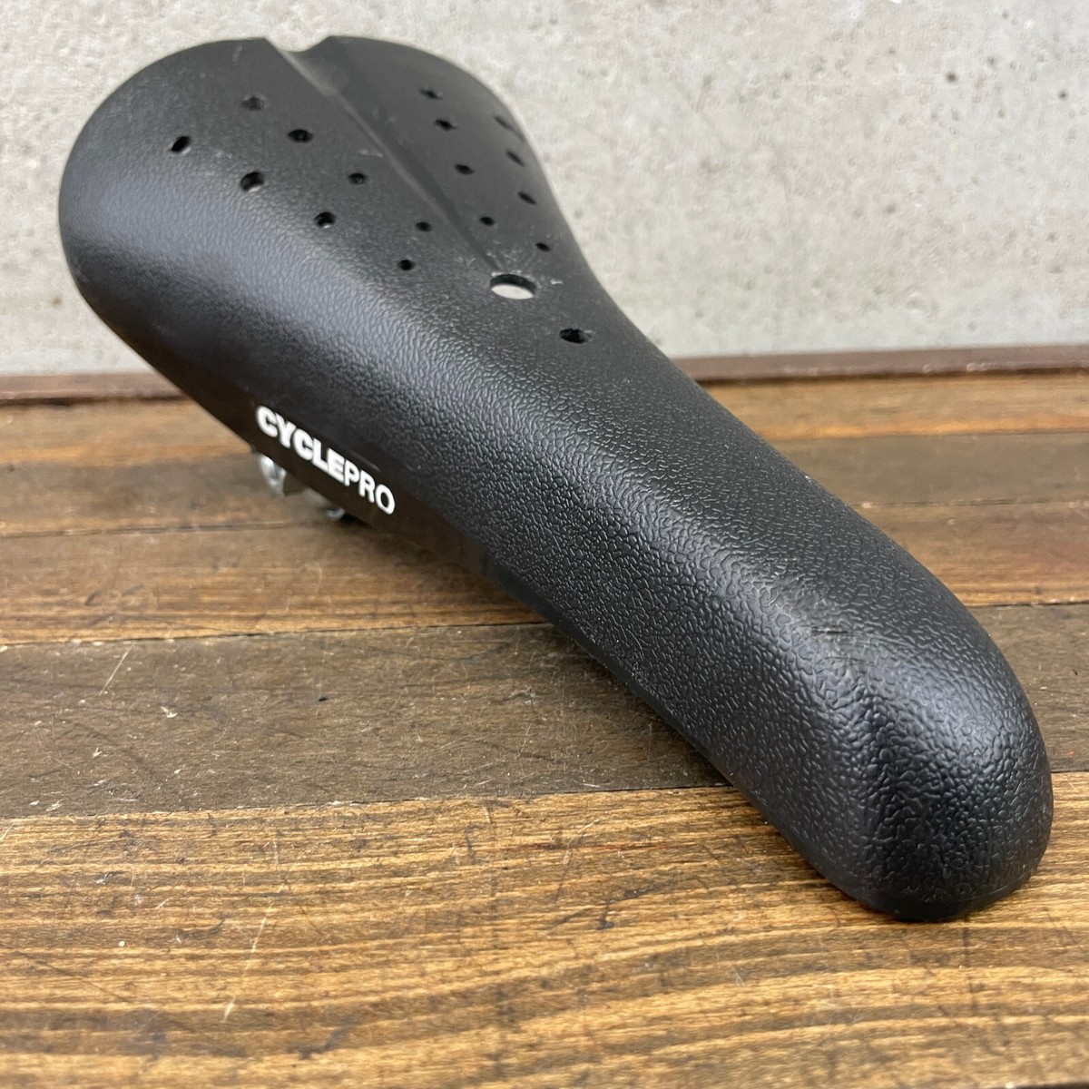 Cycle Pro Old School BMX Freestyle Seat Black Vintage VL-110 80s