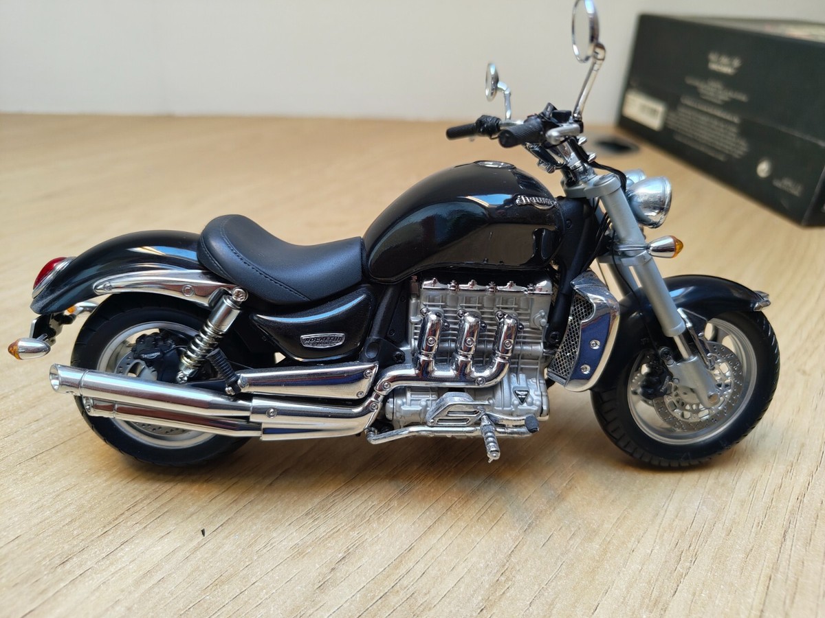 MINICHAMPS TRIUMPH ROCKET III 1/12スケール MINICHAMPS TRIUMPH ROCKET III 1/12スケール Minichamps