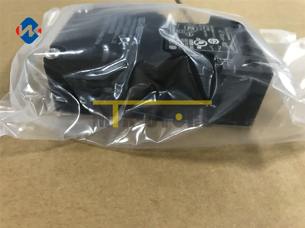1PC New BDAND SCHMERSAL Limit Switch AZ16-ZVRK-M20 AZ16ZVRK-M20 | eBay