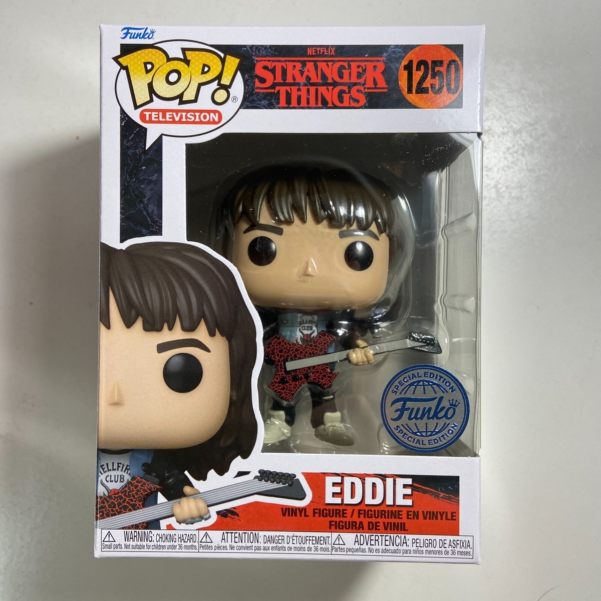 🇨🇦 AUTHENTIC IN STOCK Eddie Munson Stranger Things Season 4