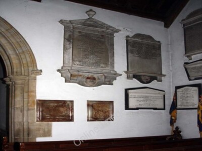 Photo 6x4 Holy Trinity, Hurstpierpoint, Sussex - Wall monuments West Town c2009