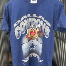 Vintage “Dallas Cowboys” Taz Looney Tune navy color shirt VK16730