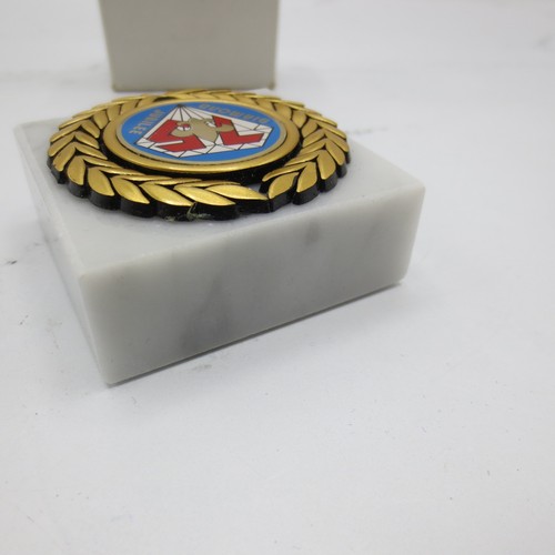 Ancien poids papier Boy Scouts of America Diamond Jubilee 75ème anniversaire - Photo 4/5