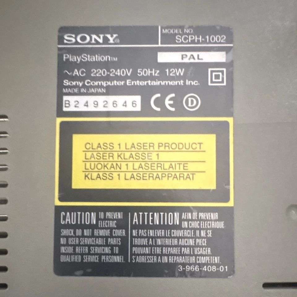 Sony PlayStation 1, photo 2 of 5