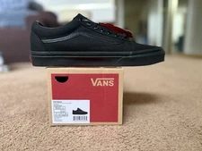SIZE 10 OLD SKOOL BLACK/BLACK VANS (BRAND NEW)