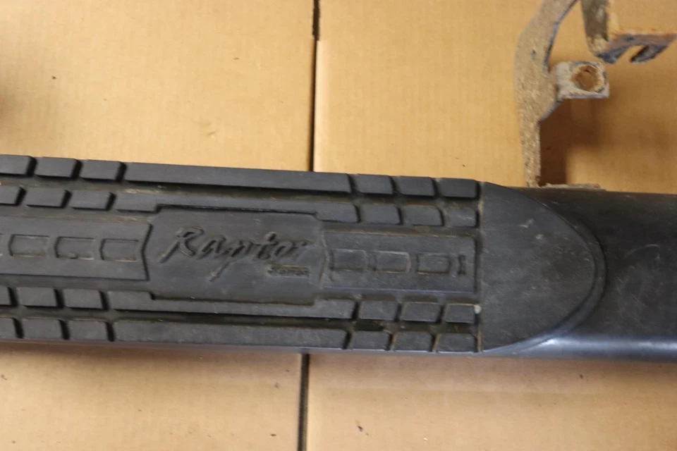 Chevy Silverado 1500 2014-2018 doble cabina lado del conductor izquierdo estribo OEM Foto 4 de 4