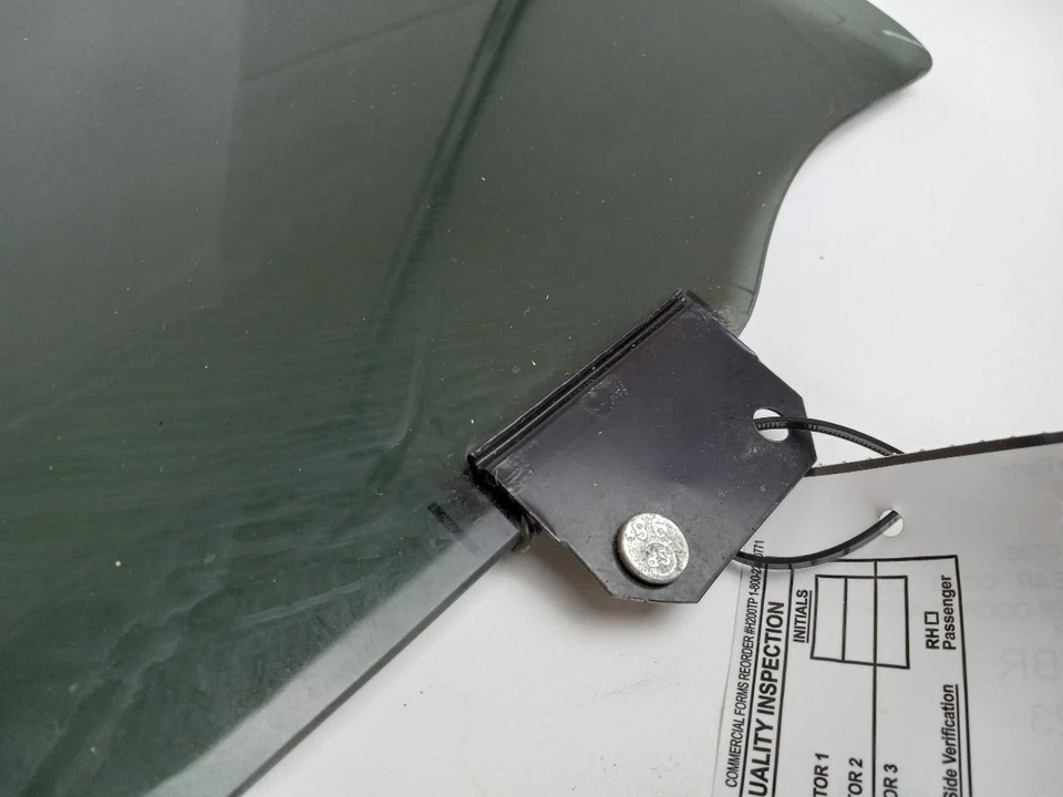 Chrysler Town Country 2008 puerta trasera derecha vidrio privacidad tinte Foto 4 de 4