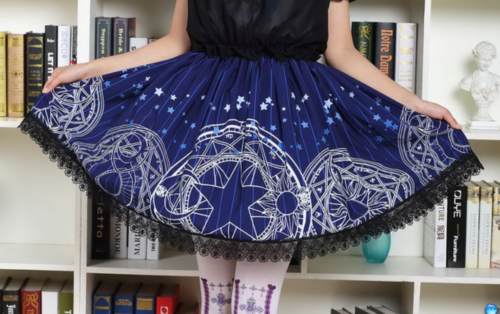Jupe princesse gothique cosplay Lolita en bleu profond avec imprimés cercles magiques - Photo 1/4