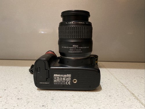 Nikon D40x 10.2MP Digital SLR Camera with Nikon AF-S 18-55mm ED Lens+Gen Battery - Picture 7 of 13