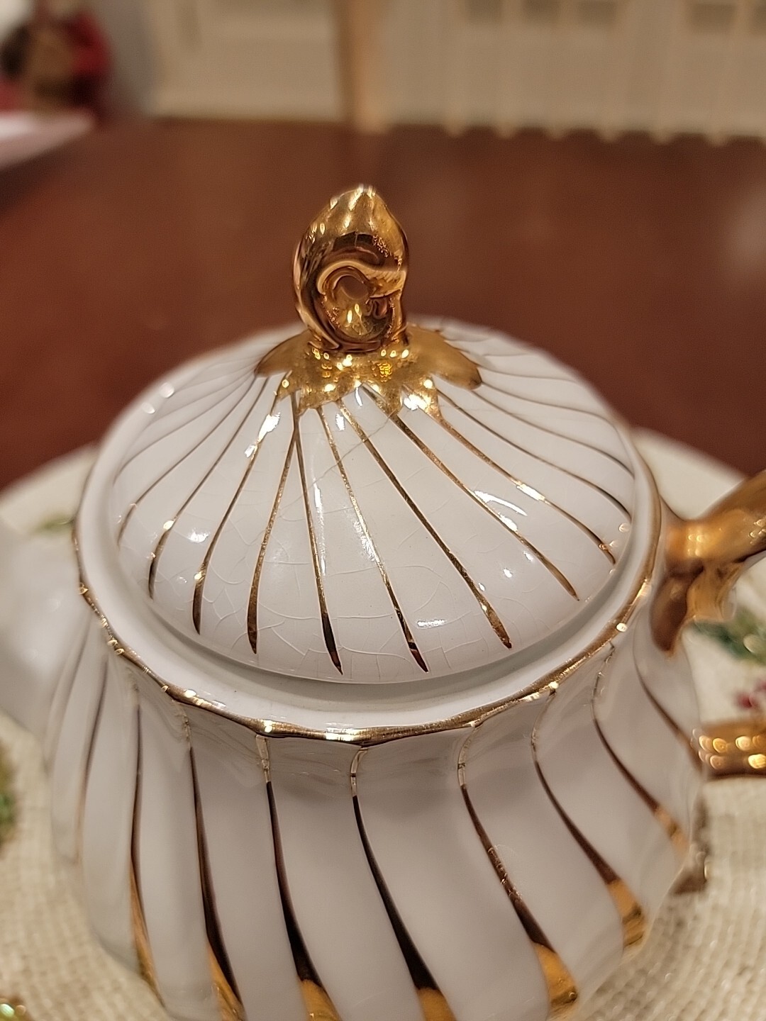 Vintage Sadler England gold Swirl Teapot 2737 4 cup 6 7/8" eBay