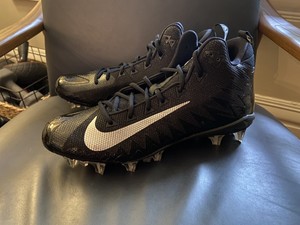nike alpha menace pro mid