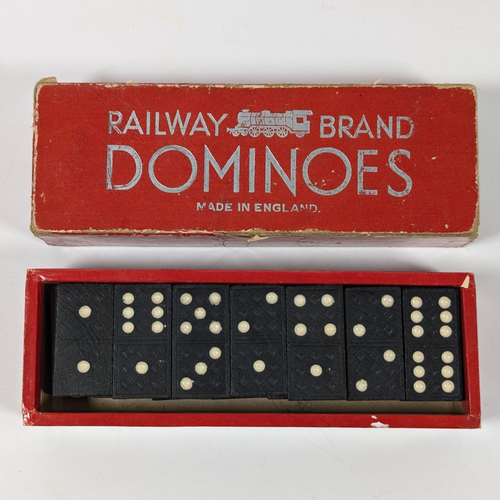 VINTAGE "EISENBAHNMARKE" HOLZDOMINO - MADE IN BRITAIN (Lokomotivmotiv)