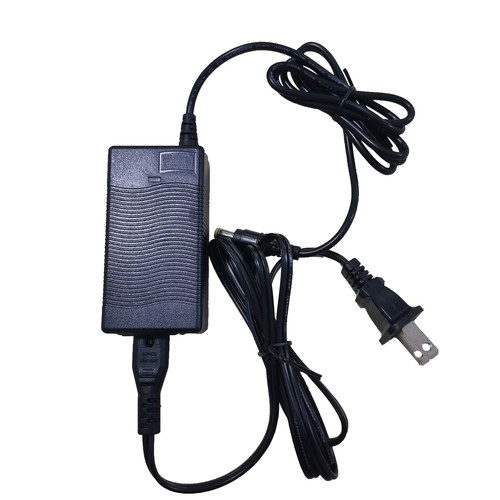 Ładowarka akumulatorów NTN8831A do radia XTS2500 XTS5000 XTS2250 XTS3000 XTS1500 - Zdjęcie 3 z 5