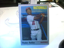 2019 Topps Heritage 1970 Topps Cloth Stickers #28 - Victor Robles HN  19-197