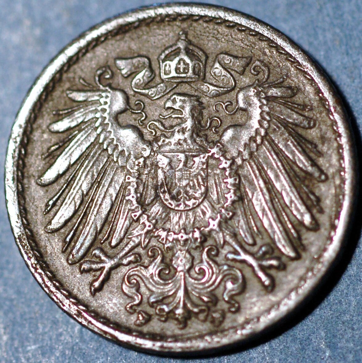 Bild 2 von 2