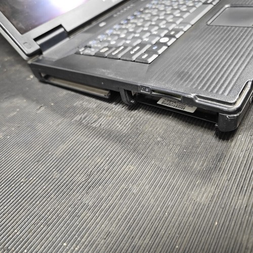 Panasonic CF-52 Toughbook - Not Working, No Accessories - Picture 8 of 24
