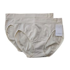 Le Mystere Seamless Comfort Hi Cut Panty 2 Pair Size Small Papyrus Ivory NWT