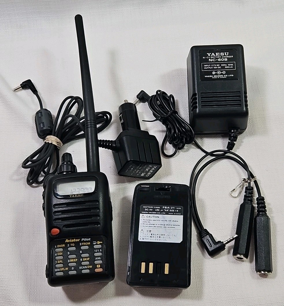 Yaesu VXA-100 Handheld Aviator Pilot Radio Transceiver With