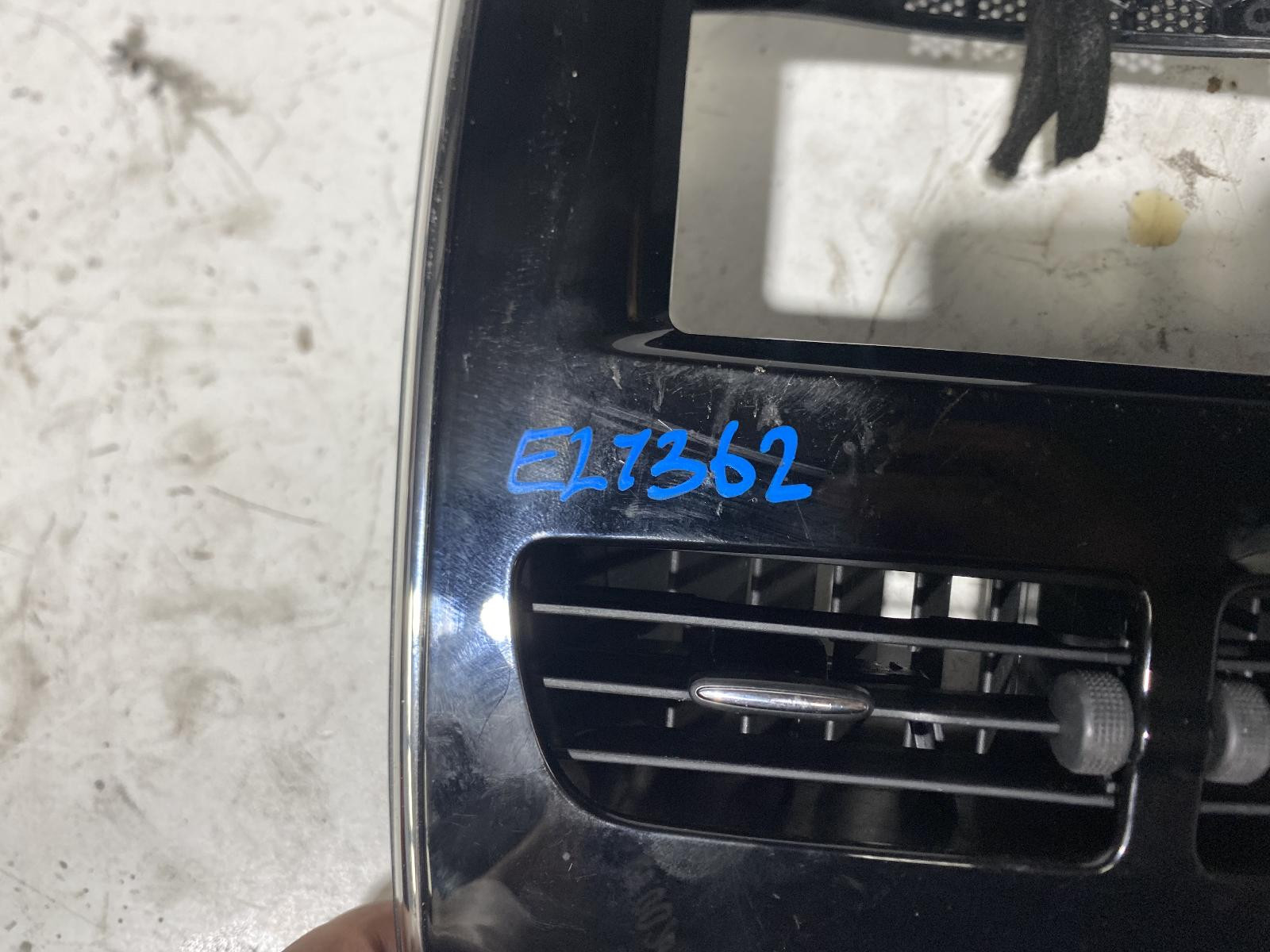 Renault Clio Fascia X98 09/2013-10/2019 - thumbnail 6