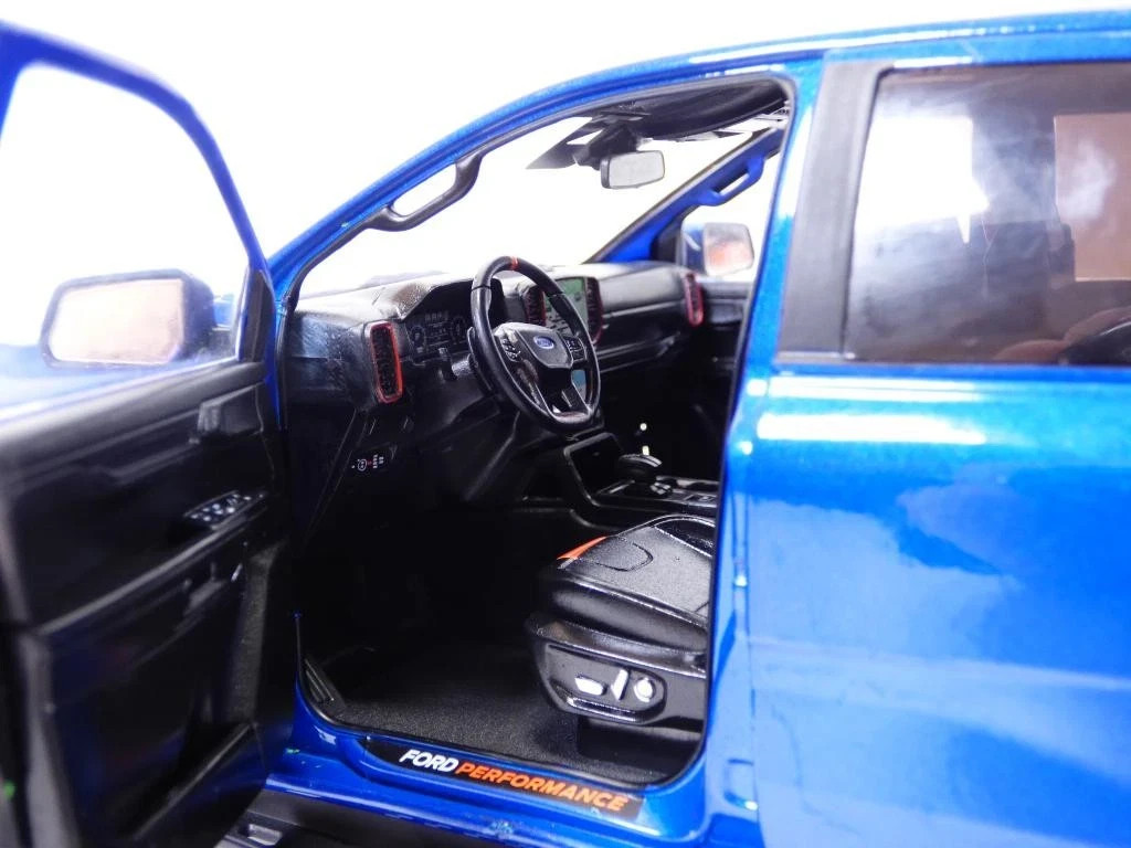 Solido FORD Ranger Raptor 1:18 S1813902 BLUE Lightning 2024 NEW in