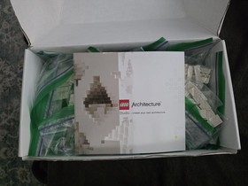 LEGO Architecture Studio 21050 &ndash; Retired Set &ndash; 1210pcs 
