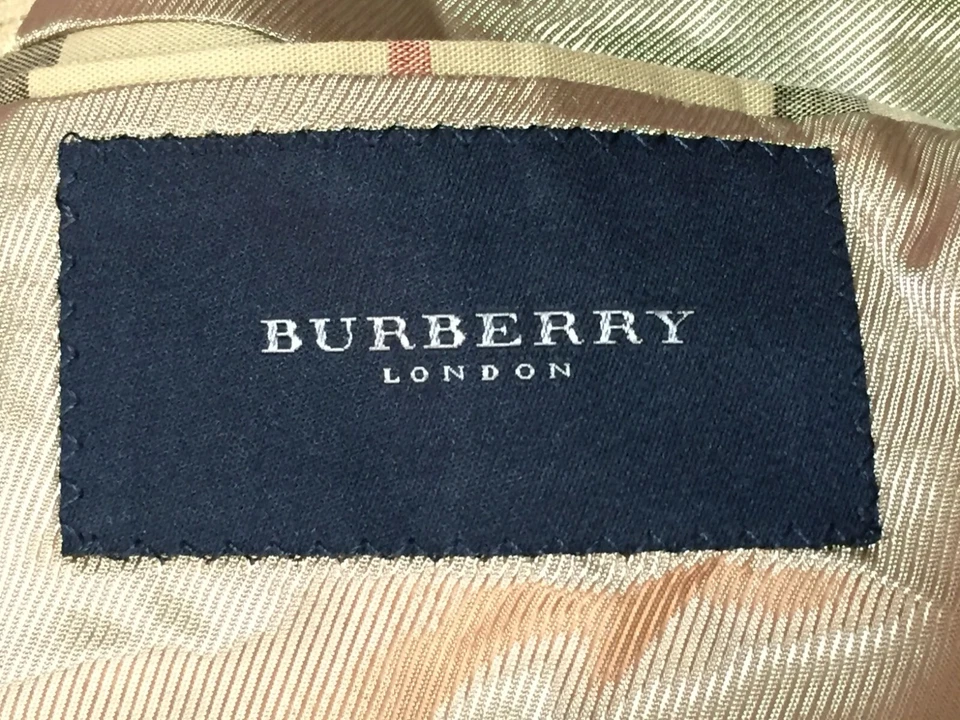 Burberry London T Model Kensington Size 42L Wool Silk Blend 3-Button Suit Jacket - Image 3 of 4