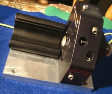 Newport/New Focus Single-mode Fiber Positioner, XYZ θXY Free Space, 8-32 w/body