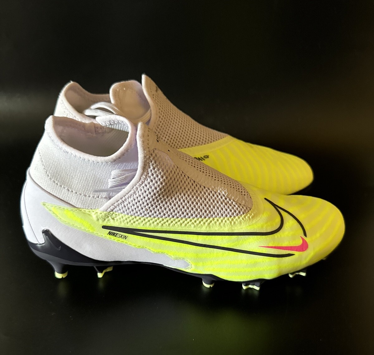 Nike Mens 6/Womens 7.5 Phantom GX Pro Firm-Ground Soccer Cleats