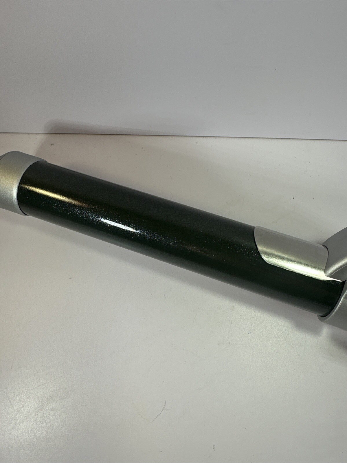 The Beachwaver Co. Beachwaver Pro 1.25 LOVE Rainbow Case Included✨New!