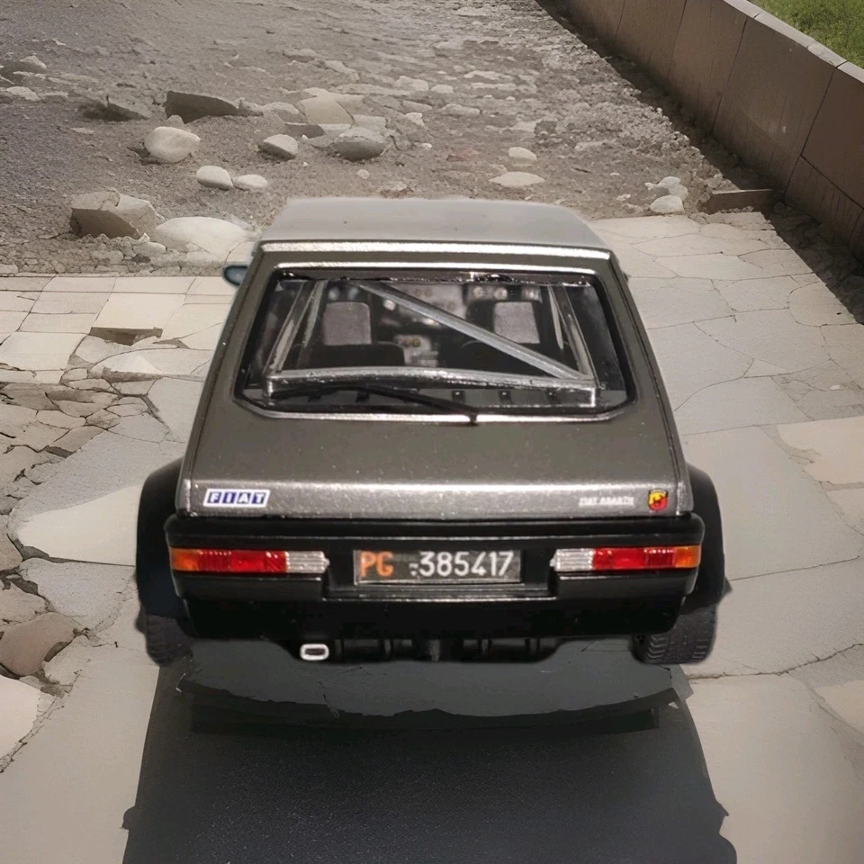 fiat Ritmo Abarth 1/24 Burago Modificata - Immagine 3 di 4