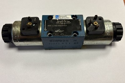 Bosch Rexroth 4WE6E62/EG24N9K4 R900561278 Hydraulic Valve 24V 350bar NG6